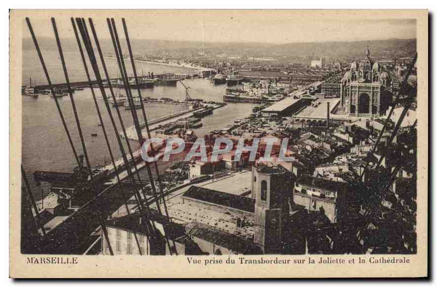 CPA Marseille vue prise du Transbordeur sur la Joliette et la cathedrale 