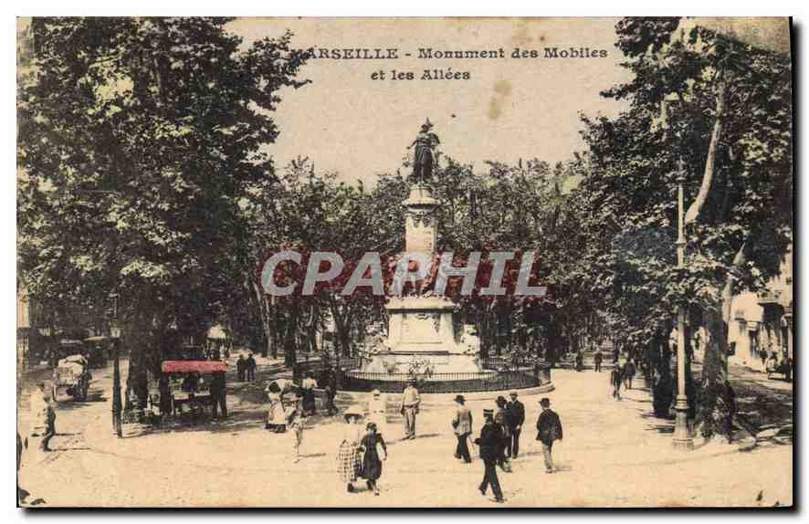 CPA Marseille Monument des Mobiles et les Allees 