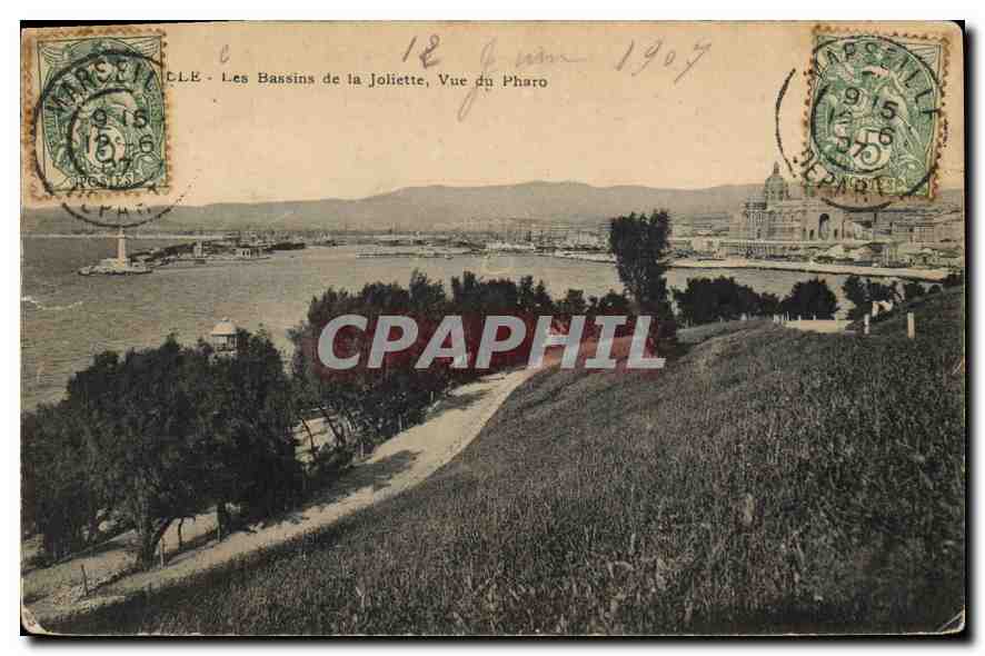 CPA Marseille les Bassins de la Joliette vue du Pharo 