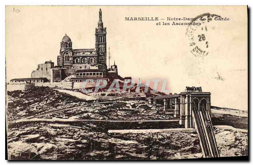 CPA Marseille Notre Dame de la Garde et les Ascenseurs 