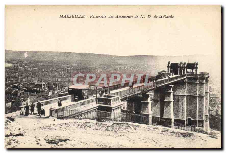 CPA Marseille Passerelle des Ascenseurs de N D de la Garde 