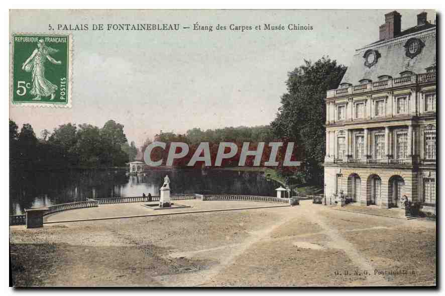 Palais de Fontainebleau — Étang des Carpes et Musée Chinois — G. D. N. G. Pontailler