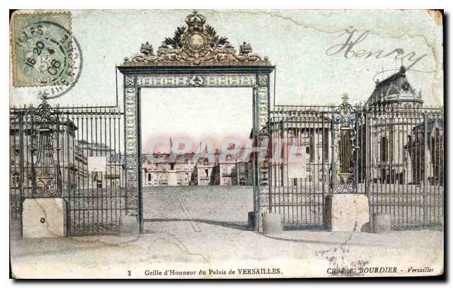 CPA Grille d'Honneur du Palais de Versailes 