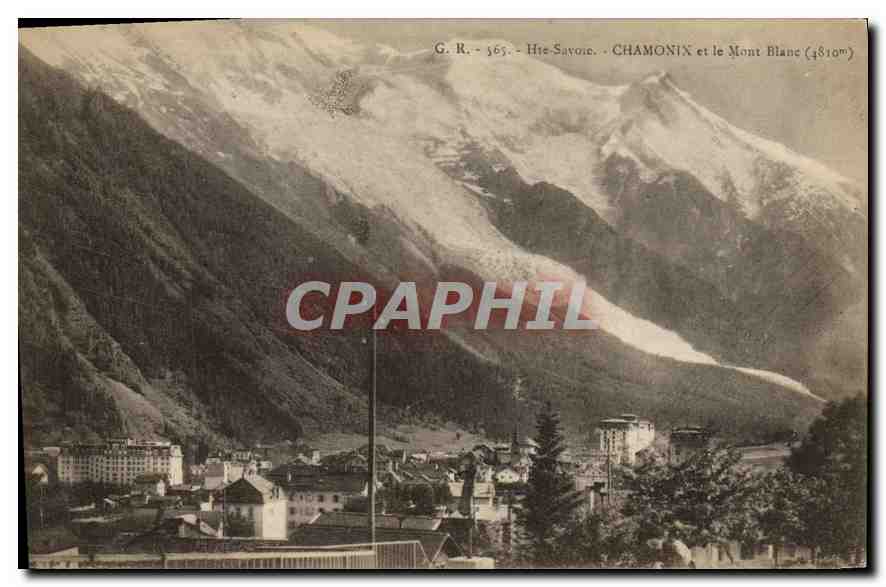 Chamonix et le Mont Blanc (4810m) — Haute-Savoie — G. R. n° 365