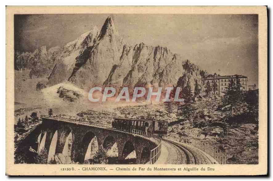 CPA Chamonix Chemin de Fer du Montenvers et Aiguille du Dru