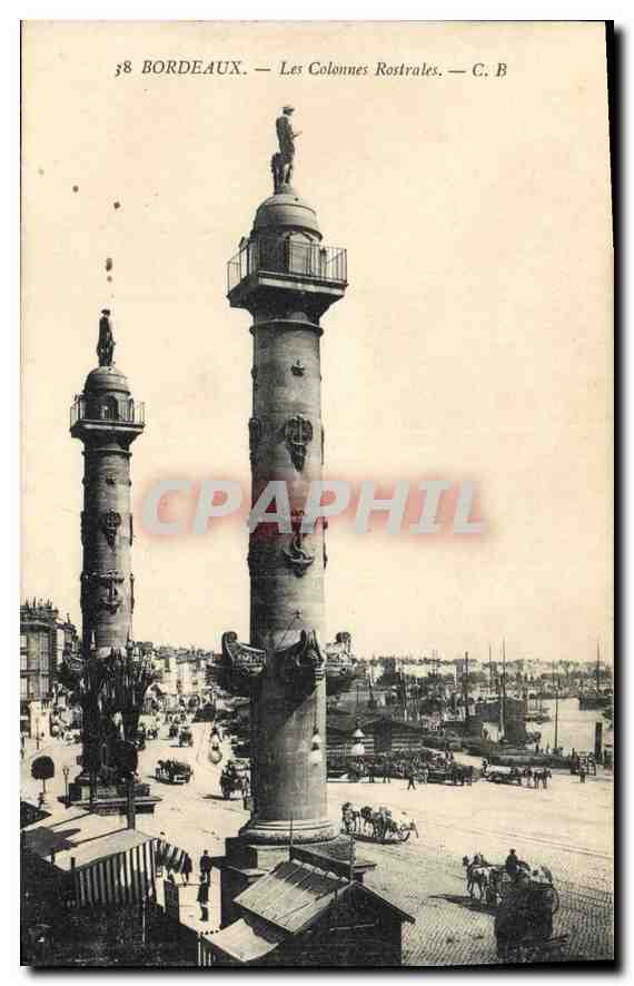 Bordeaux — Les Colonnes Rostrales — C. B