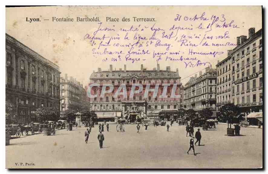 Lyon — Fontaine Bartholdi. Place des Terreaux — V.P. Paris