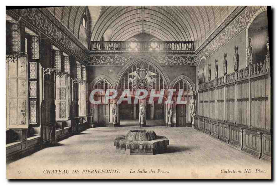 Château de Pierrefonds — La Salle des Preux — Collections ND. Phot.