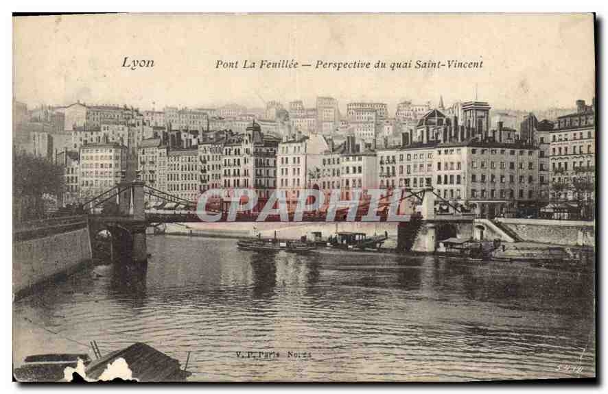 CPA Lyon Pont La Feuillee Perspective du quai Saint Vinceni