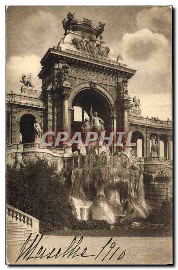 CPA Marseille le palais de Longchamps l'escalier 