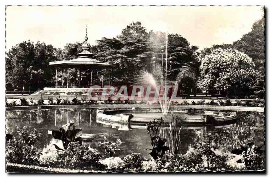 CPA Toulouse la ville rose le bassin du grand rond et kiosque 