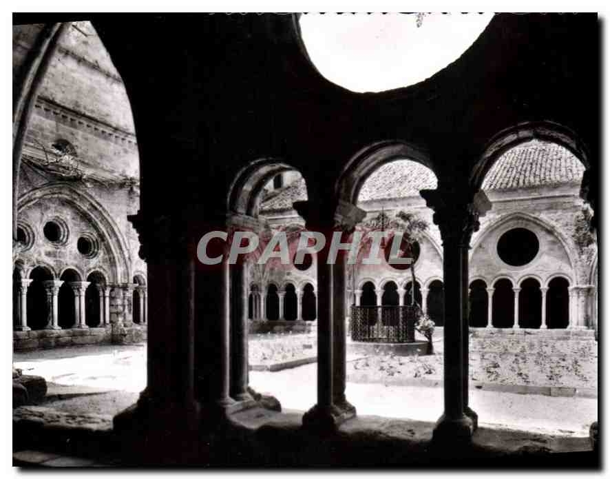 CPM Abbaye de Fontfroide Narbonne Aude XII XIII S Cloitre 