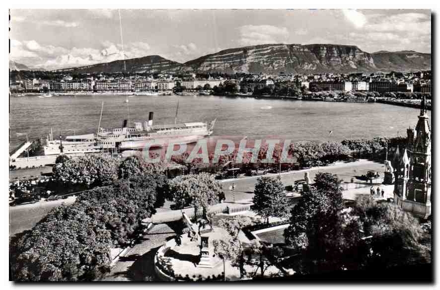 CPA Geneve Suisse Le port das le fond le mont Saleve et le Mont Blanc 