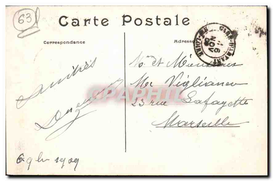 CPA Clermont Ferrand puy de Dome Quartier general et Fontaine  — Rückseite