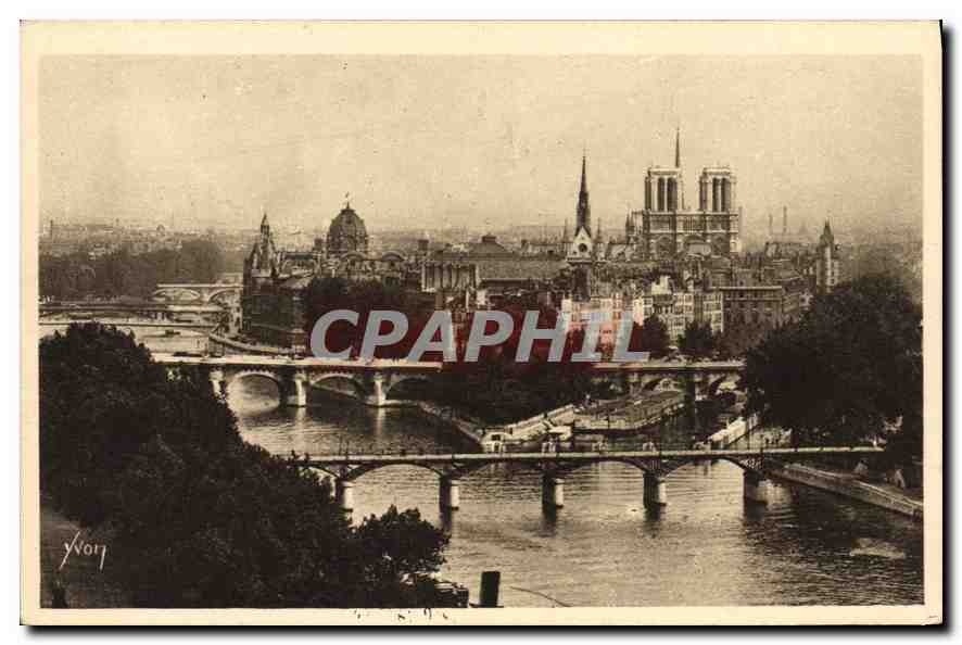 CPA Paris La Cite Notre Dame 