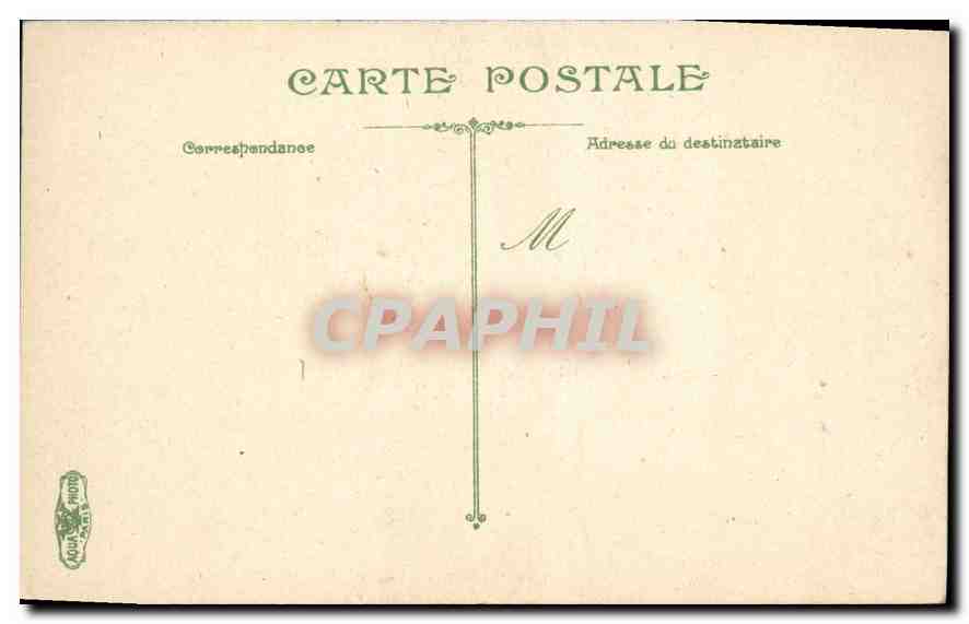 CPA Nimes la Maison carree et le Theatre  — Rückseite