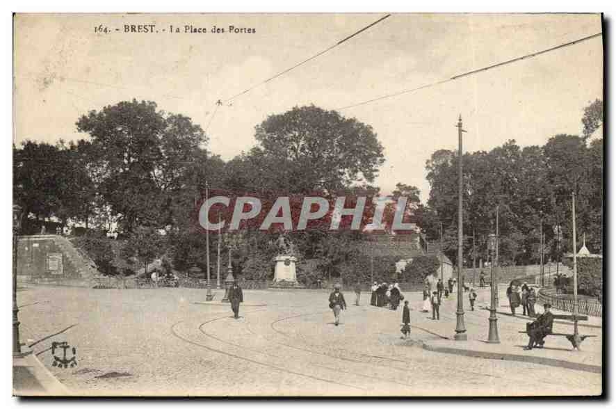CPA Brest La Place des Portes 