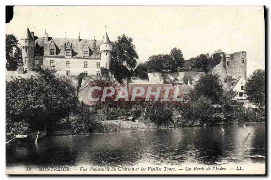 CPA Montresor Vue d'Ensemble du Chateau et les Vieilles Tours Les Bords de l'Indre 
