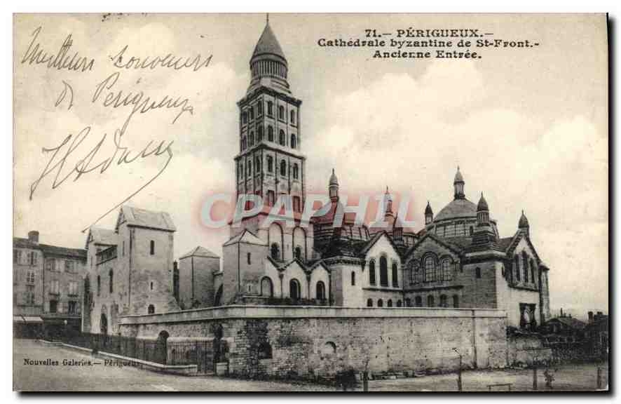 CPA Perigueux Cathedrale byzantine de St Front Ancienne Entree 
