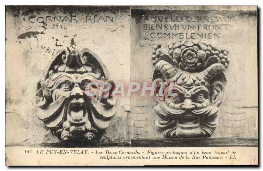 Le Puy-en-Velay — Les Deux Cornards — Figures grotesques d'un beau travail de sculpture ornementant une Maison de la Rue Panessac — LL