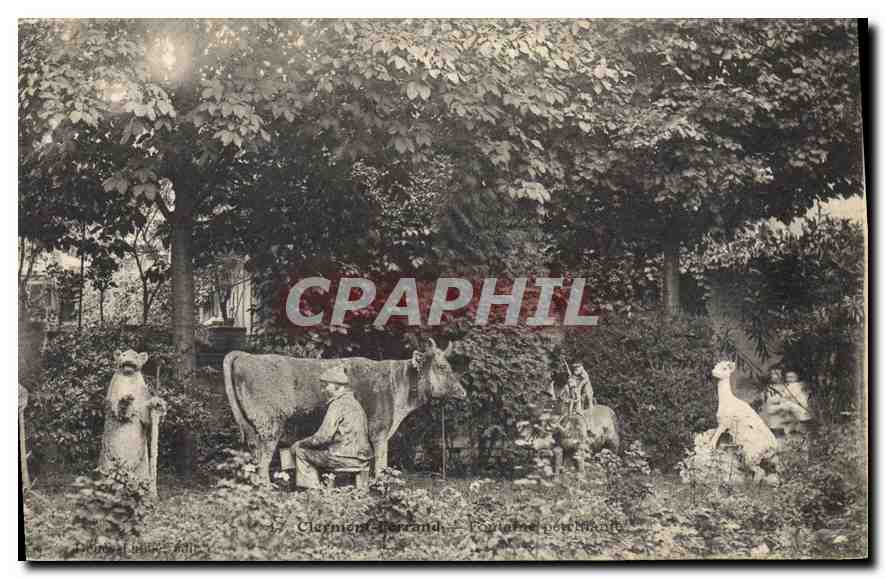 Clermont-Ferrand — Jardin de la ville — Éditeur : C. P. M. (n° 37)