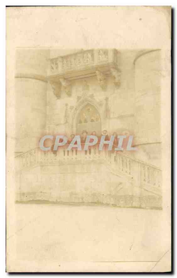 CARTE PHOTO Enfants sur un escalier