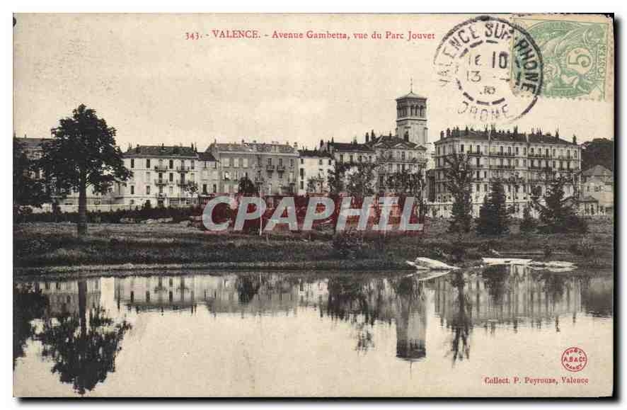 CPA Valence Avenue Gambetta vue du Parc Jouvet 