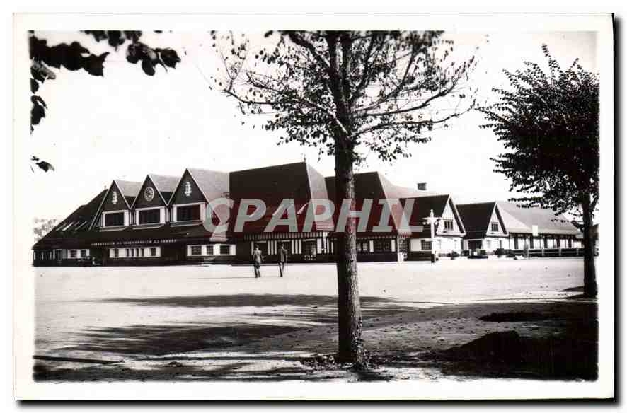 Deauville - La Plage Fleurie — La Gare — Photo Louis (Calvados)