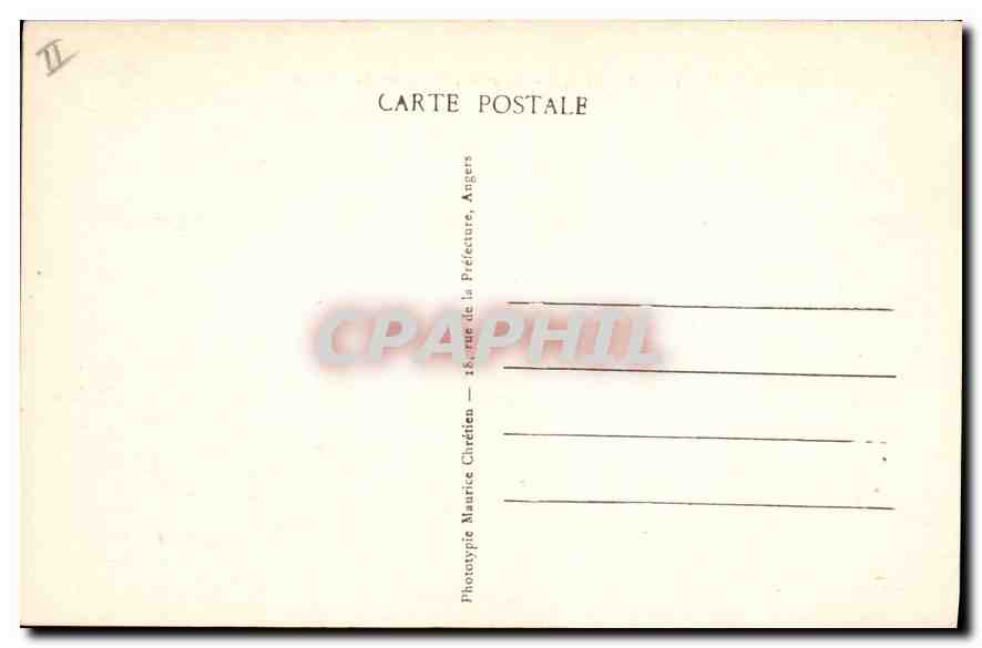 CPA Oiron DS La cour d'Honneur du Chateau  — Rückseite