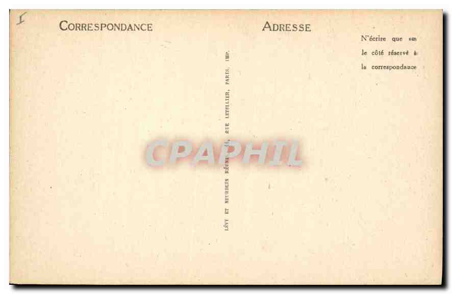 Arles — Cathédrale St-Trophime, le portail (XIIe siècle) orné de six colonnes avec personnages — LL — Verso