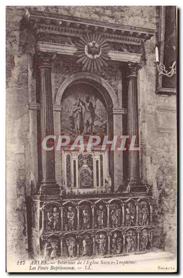 Arles — Intérieur de l'Église Saint-Trophime — Les Fonts Baptismaux — S. Lévy & Cie, Paris