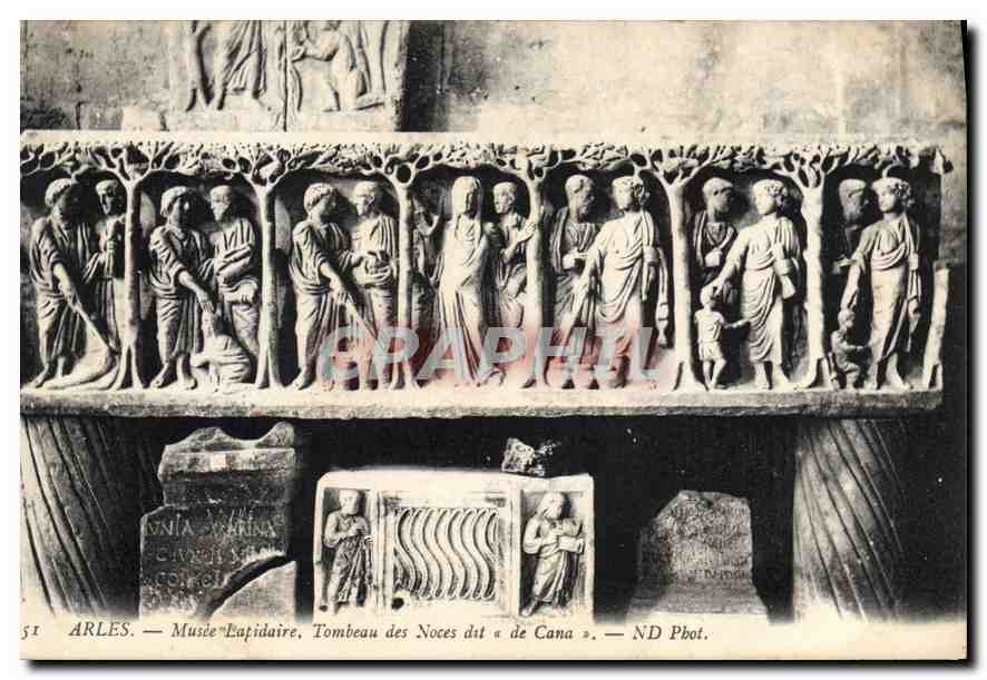 Arles — Musée Lapidaire, Tombeau des Noces de Cana — ND Phot.