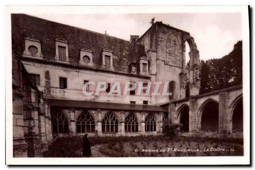 CPA Abbaye de St Wandrille Le Cloitre 