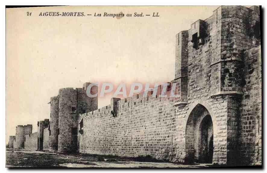 CPA Aigues Mortes Les Remparts au Sud 