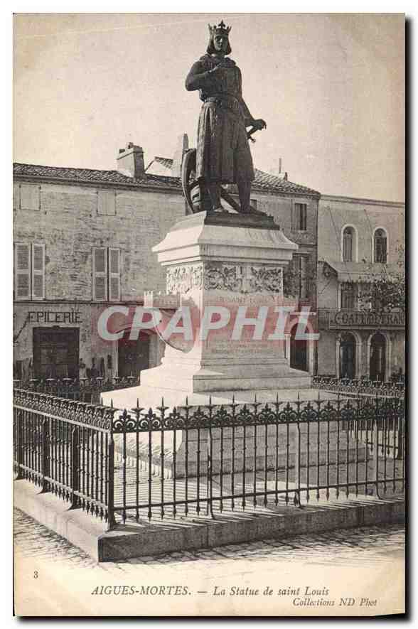 CPA Aigues Mortes La Statue de Saint Louis 