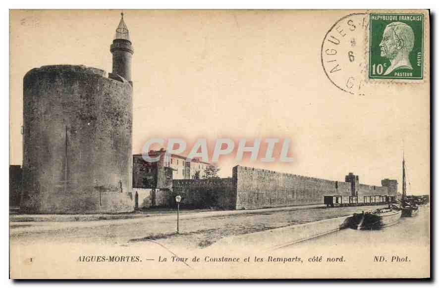 CPA Aigues Mortes La Tour de Constance et les Remparts cote nord 