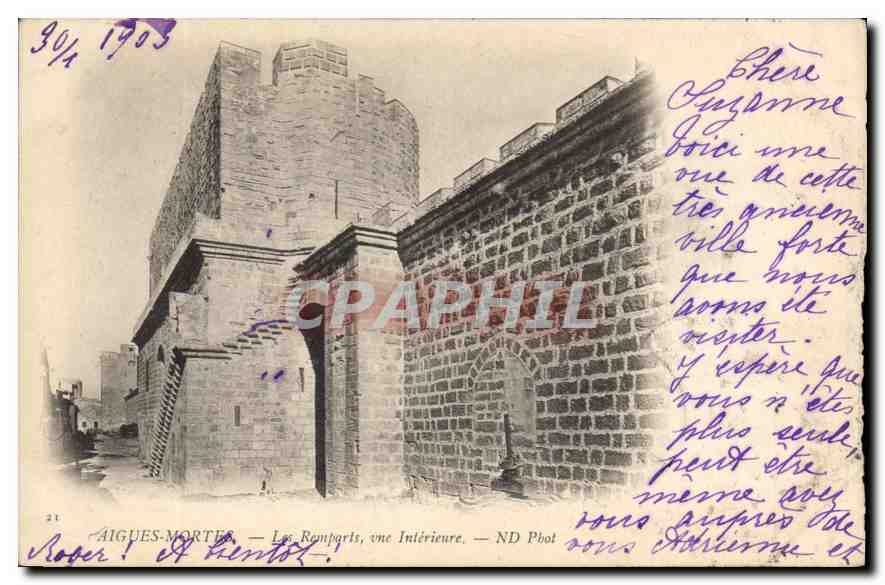 CPA Aigues Mortes Les Remparts vue Interieure 