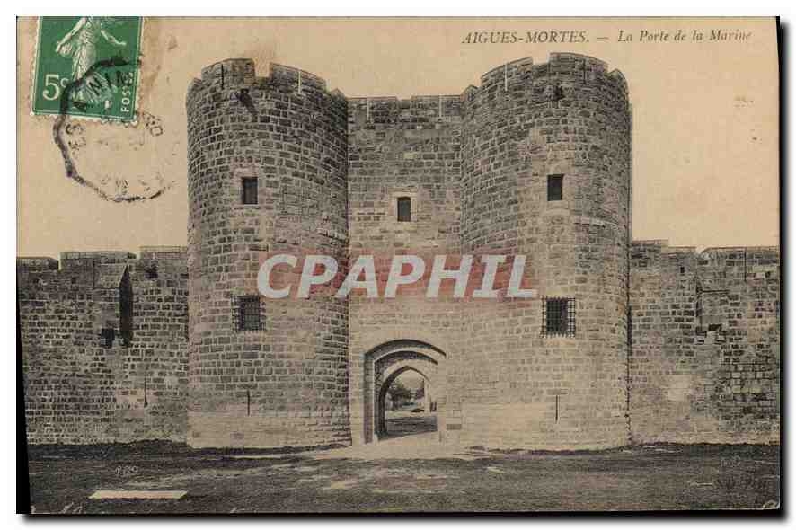 CPA Aigues Mortes La Porte de la Marine 