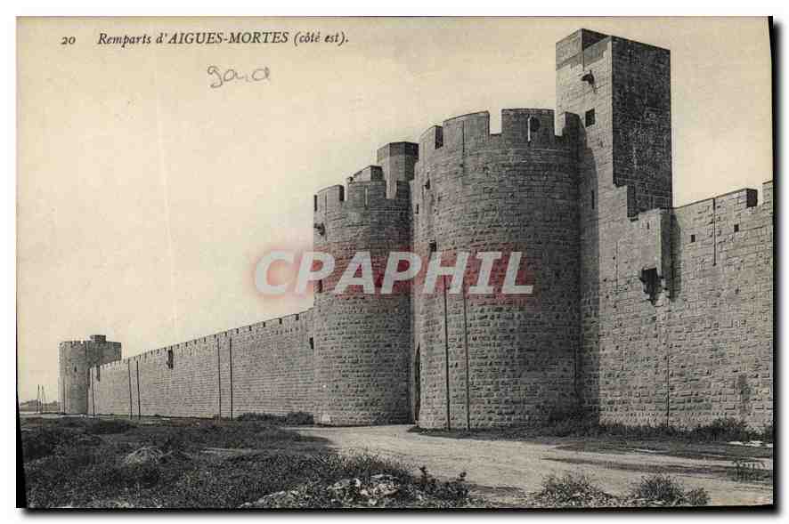 CPA Remparts d'Aigues Mortes cote est 