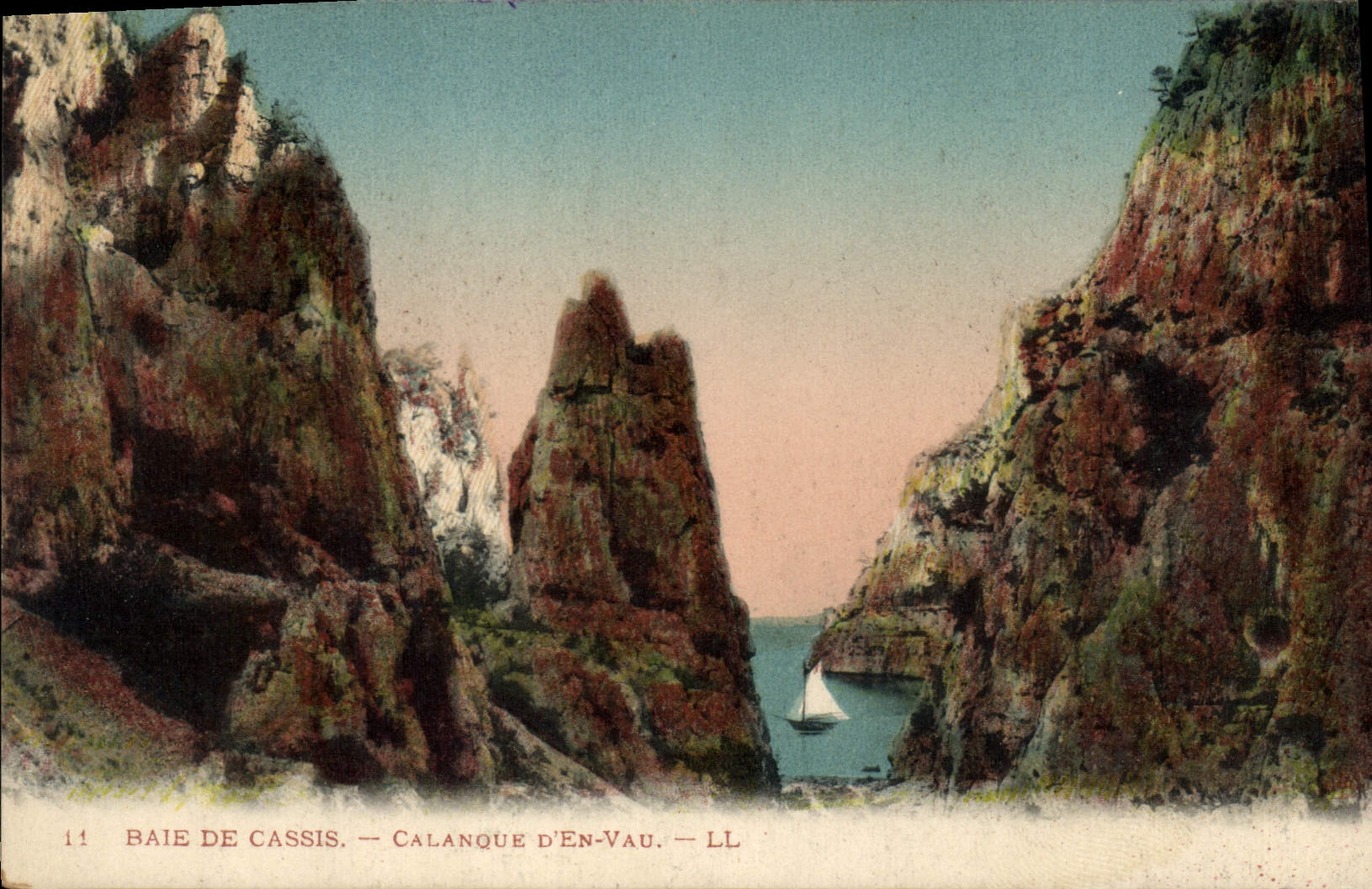 Baie de Cassis — Calanque d'En-Vau — LL