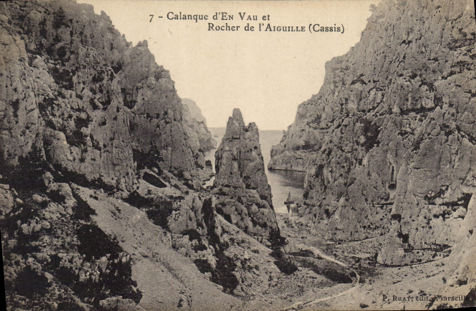 CPA Calanque d'En Vau et Rocher de l'Aiguille Cassis 