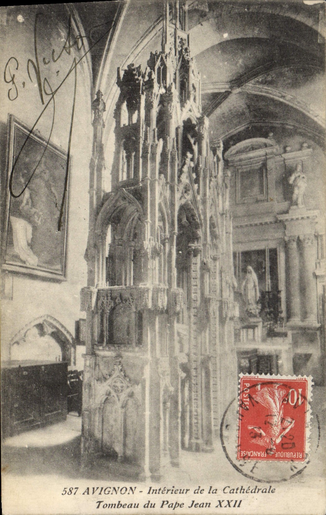 CPA Avignon interieur de la Cathedrale Tombeau du Pape Jean XXII 