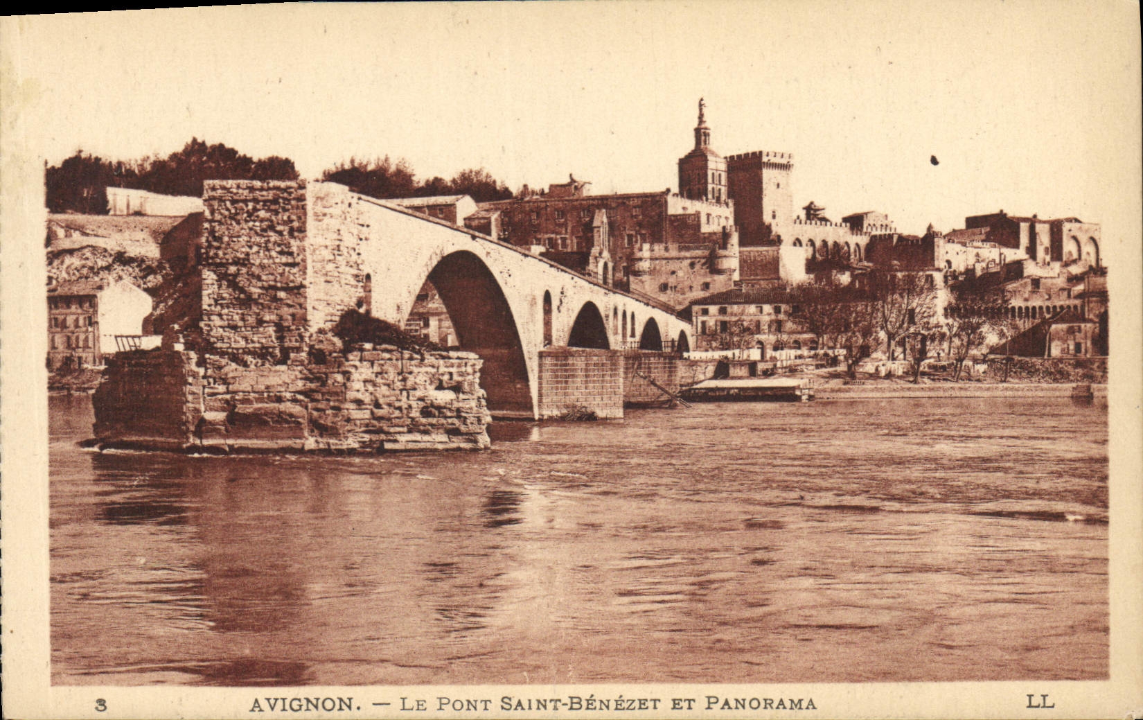 CPA Avignon le pont Saint Benezet et panorama 