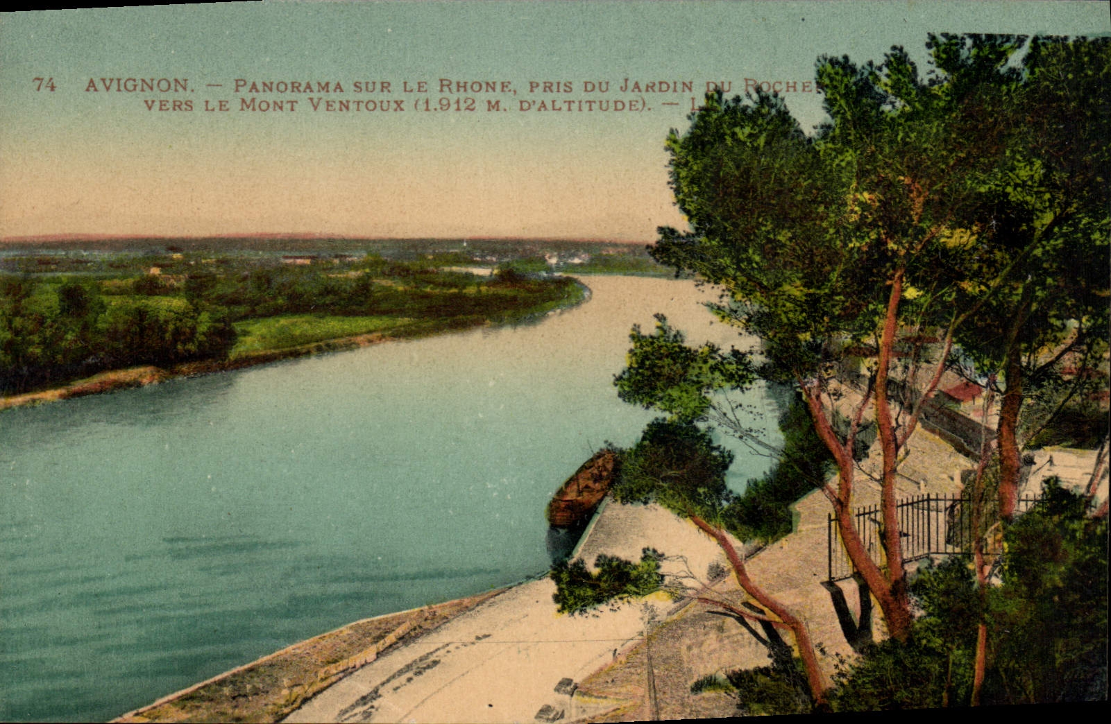 Avignon — Panorama sur le Rhône, pris du Jardin du Rocher (1.912 m d'altitude)