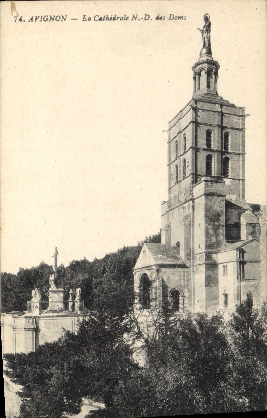 CPA Avignon la cathedrale N D des Doms 