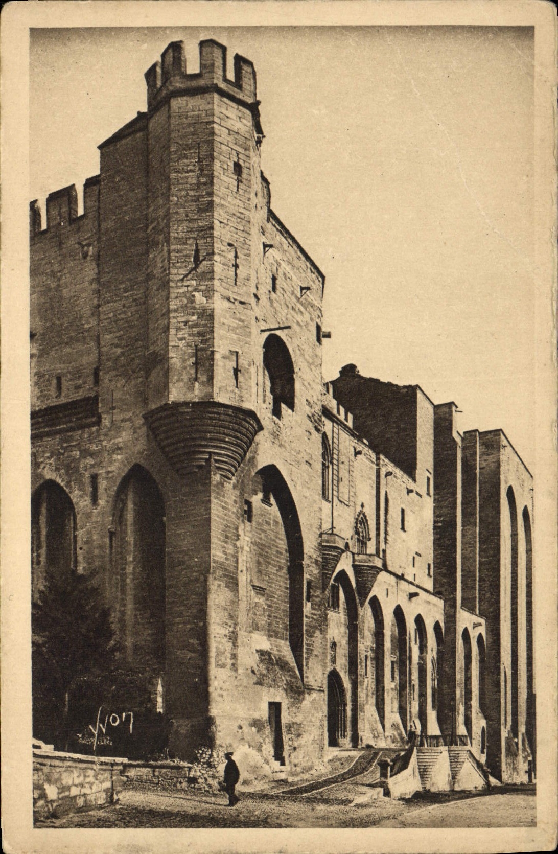 CPA La Douce France Avignon Vaucluse Palais des Papes La Tour d'Angle 