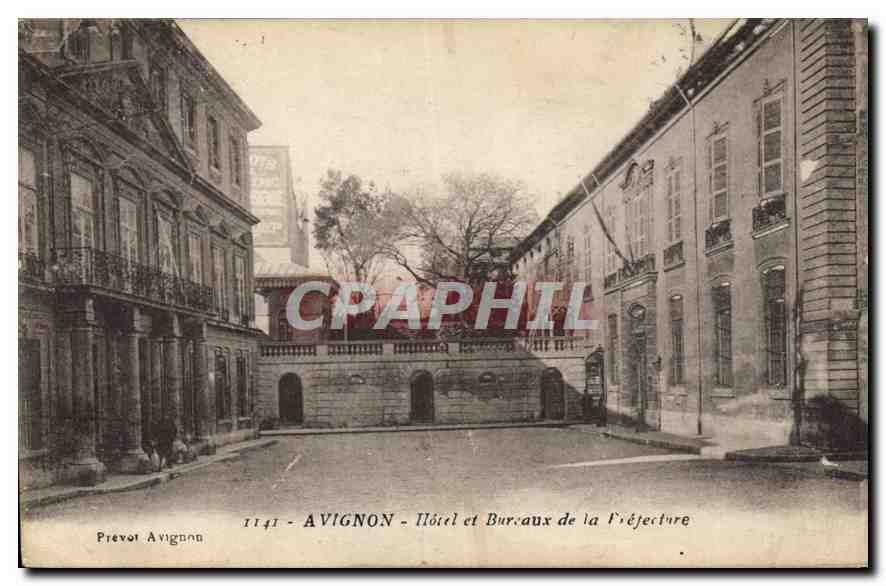 CPA Avignon Hotel et Bureaux de la Prefecture 