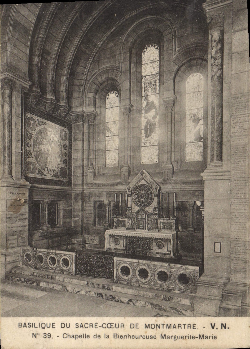 CPA Basilique de Sacre Coeur de Montmartre Chapelle de la Bienheureuse Marguerite Marie 