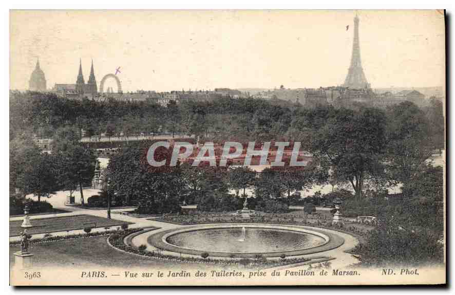CPA Paris Vue sur le Jardin des Tuileries prise du Pavillon de Marsan Tour Eiffel