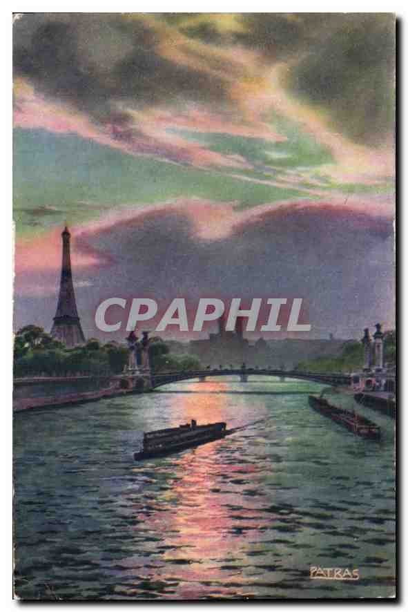 CPA Les Jolis Coins de Paris Un Coucher de soleil sur la Seine Tour Eiffel